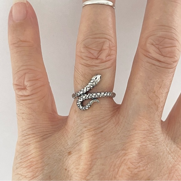 🐍 🐍TOP SELLER 🐍🐍 Sterling Silver Snake Ring, Silver Rings, Reptile Ring - Picture 11 of 12